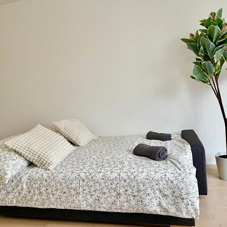 Stylish Schonbrunn Apartments With Free Parking Wien Eksteriør billede